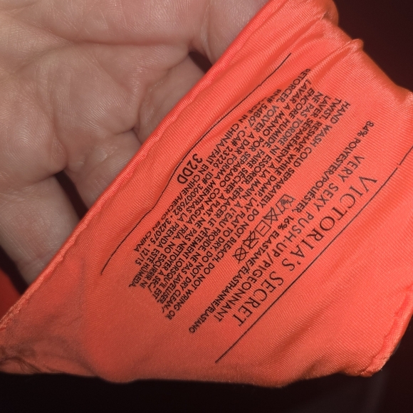 TWO Victoria Secret Push Up Bras 32DD NEW Beautiful 😍 Orange Pink - Picture 6 of 6